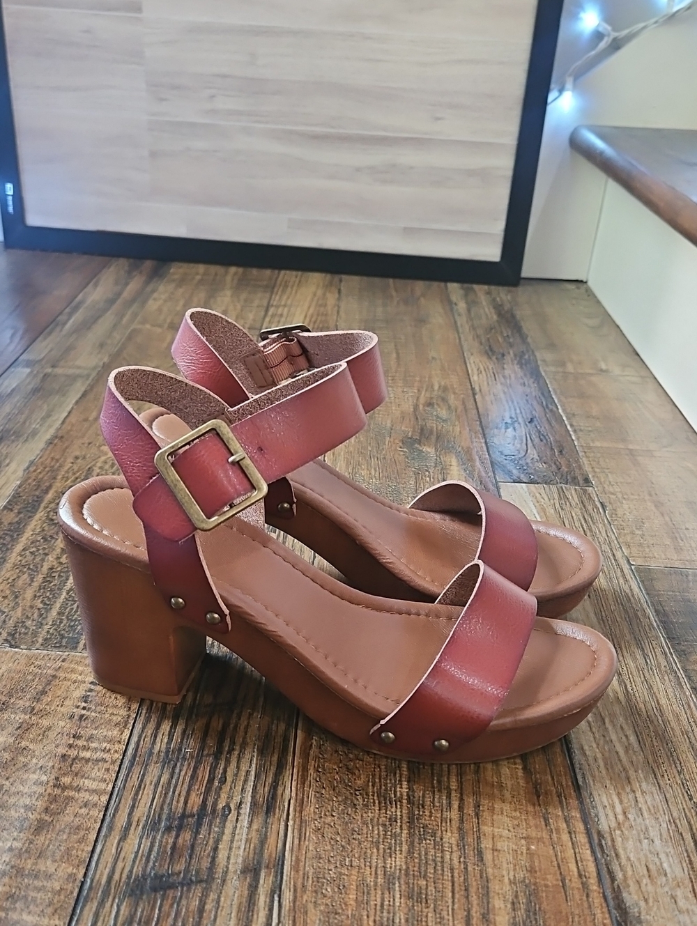 Dunes Women’s Open-Toe Chunky Block Heel Sandals in Dark Redish Brown